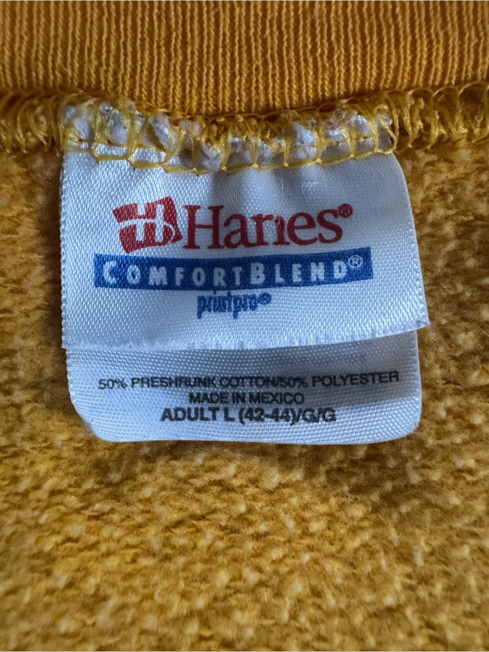 Vintage 2005 University of Iowa Hawkeyes Capital One Bowl Crewneck Sweatshirt L
